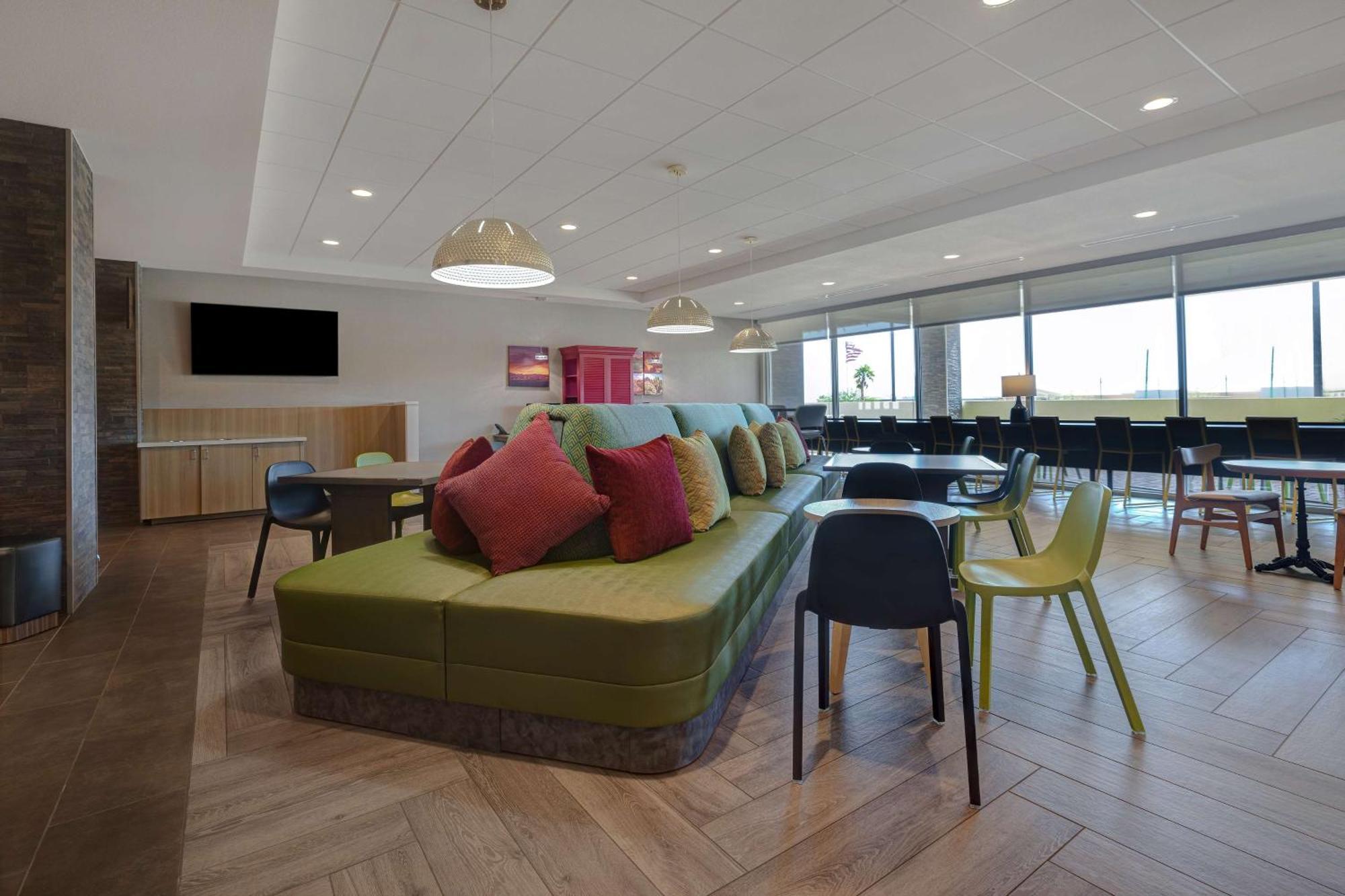 Home2 Suites By Hilton Las Vegas Northwest Bagian luar foto
